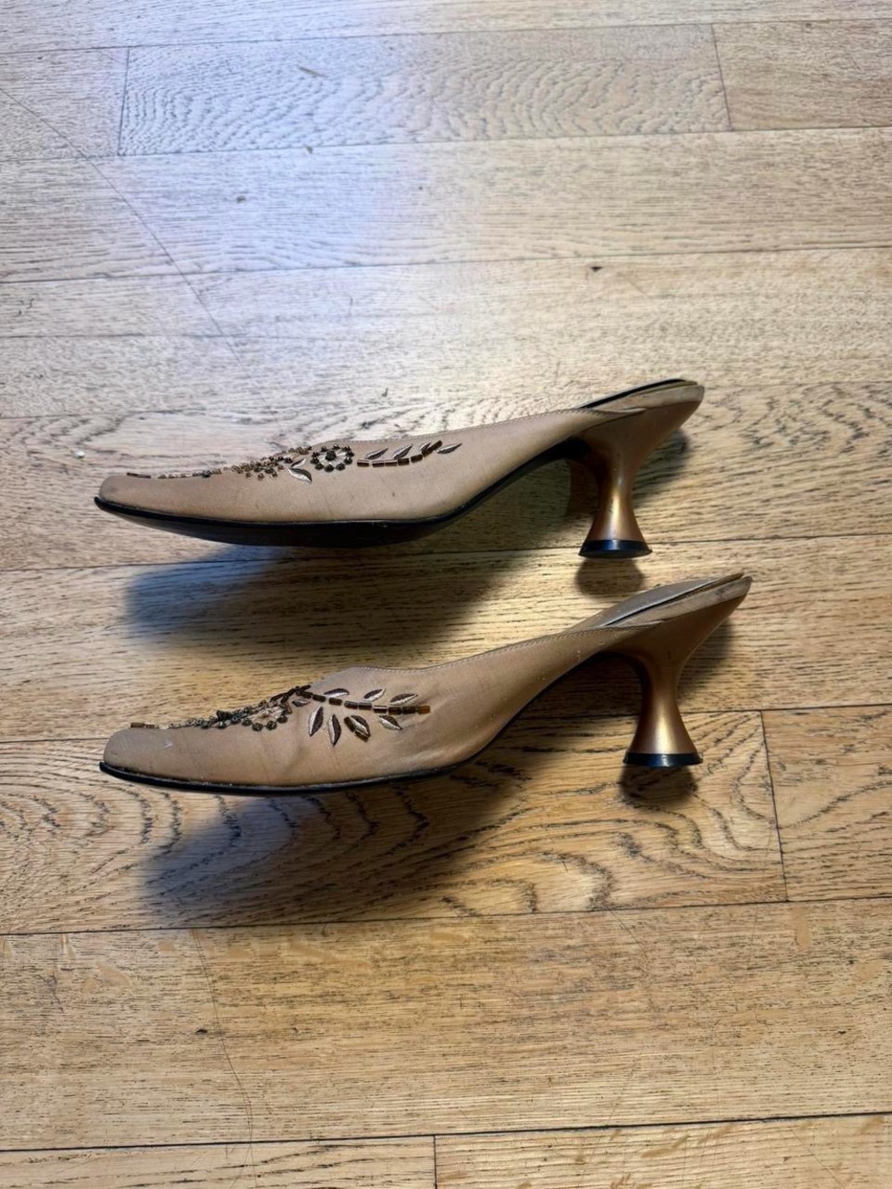 Nine West Tan Embroidered Slip-On Heeled Mules - Picture 4 of 8